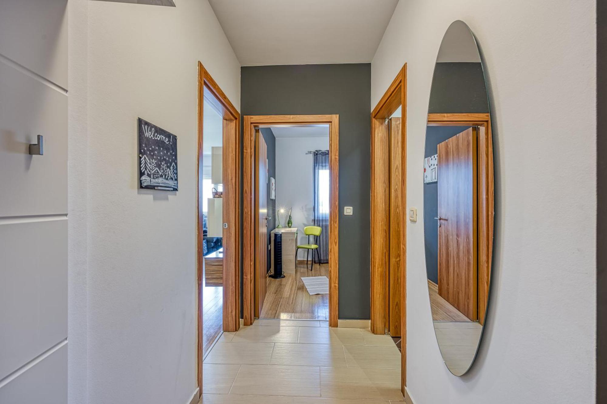 Apartment Dea - Three Bedroom Apartment Pula Buitenkant foto